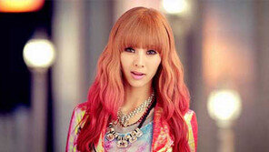 지나 티저 안무, 거침없는 쩍벌 동작+탄탄한 몸매 ‘환상’