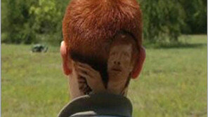 정학 위기의 헤어스타일, “미국이 이렇게 보수적이었어?”