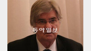 “21세기 교육, 인터넷 통한 문제해결 능력으로 평가해야”