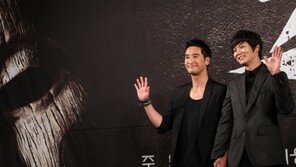[포토]주원­-신현준, ‘두 손 꼭 잡고…’