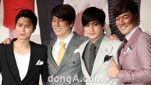 ‘신사의 품격’ 김은숙 작가 “키스신이 난무 하는 드라마 될 것”