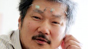 美 뉴욕타임스 “홍상수는 한국의 에릭 로메르”