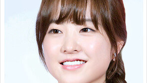 [우먼 동아일보 스타 뷰티] 소녀감성 박보영의 사랑을 부르는 메이크업~ 대공개!