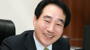 최흥집 하이원 리조트 대표 “입맛 잡을 메뉴 개발…직원들 영어교육도”