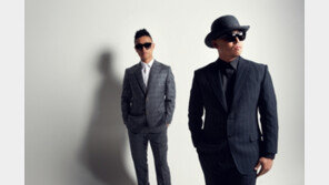 리쌍, 25일 8집 전곡 공개 ‘음원차트 초토화 예고’