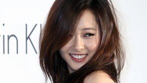 [포토] 고아라, 의상으로 볼륨 효과 ‘톡톡히 봤네!’