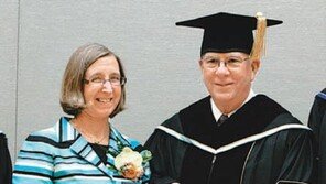 만줄로 美의원 인하대 名博