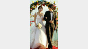 이파니-서성민, 지난 4월 필리핀서 비밀 결혼…결혼사진 공개