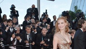 [포토] ‘칸영화제’ 제시카 차스테인, 내가 바로 레드카펫의 여신?