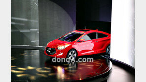 아반떼 쿠페-크루즈-K3-SM3 ‘국민車’ 쟁탈전…