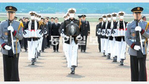 [北서 발굴된 6·25 국군유해 첫 봉환]62년 만에 모십니다… 너무 늦어 죄송합니다
