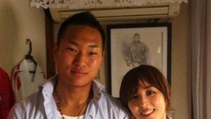 정대세, 한혜진과 인증샷…미인 옆에서 ‘경직 자세’