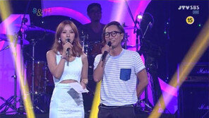 이효리, 배 드러낸 원피스에 ‘뱃살 논란’ 끝