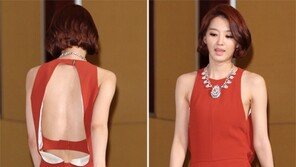 [SD포토] 장희진, ‘반전뒤태’ 감행…아찔한 등라인