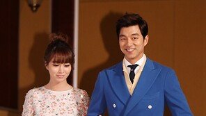 [SD포토] 이민정-공유, 포토타임은 입장부터