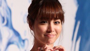 [SD포토] 이민정표 하트? ‘깜찍하네’