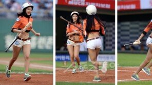 [포토] 롯데 배트걸 신소정-박기량, 명품 복근으로 ‘눈길’