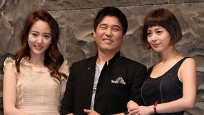 [SD포토] 임창정, 미녀들 사이서 불편한 기색…‘속 안좋나?’