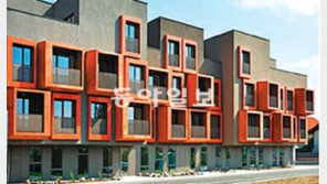 아파트 발코니에 멋을 입힌다