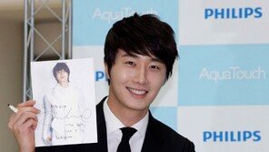 피부의 생사가 오갈 때 면도기께서는 무얼 하고 계셨습니까