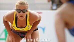 [SD포토] 금발미녀, 숙였을 뿐인데…헉!