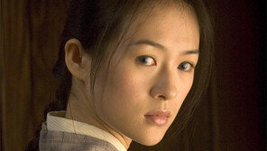 [연예 뉴스 스테이션] ‘성접대’ 출국 금지설 장쯔이, 보란 듯 해외 출국