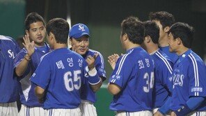 삼성, 첫 스윕 ‘챔프 본색’