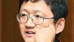 “지구-달 인력 상상하다 뉴턴, 적분개념 만들어… 수학은 통찰력입니다”