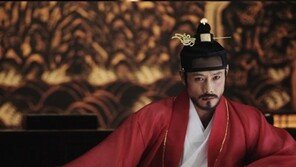 이병헌 첫 사극, “왕이 된 스톰 쉐도우! 기대된다”