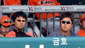 [포토]  박찬호-류현진, 야간인데 선글라스 ‘특급-괴물 같은 취향?’