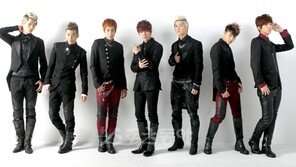 에이젝스 “아이돌 전쟁 평정하러 왔다”