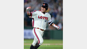 [콤팩트뉴스] 강민호, 개인통산 100홈런 시상식 外