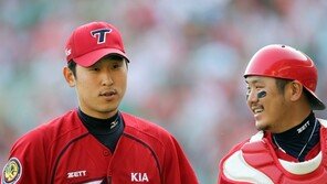 [스타플러스] 맞불대신 두뇌피칭…윤석민, 작전의 승리