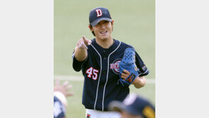 야수·불펜 도와야 내가 산다 ‘선발투수’ 이용찬의 깨달음