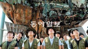 천안함 46용사 고교후배들 “선배님들의 희생정신 가슴에 새겼어요”