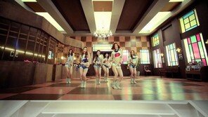 달샤벳, 첫 정규앨범 발표…뮤비도 공개