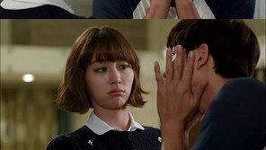 공유 꽃받침 애교에 ‘女心 흔들’… ‘로코킹’ 등극!