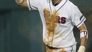 “기습번트 대고 3루로 뛰어봐” 정수빈을 위한 역설