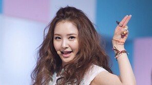 [포토] 달샤벳 우희, 잘록허리…눈도장 제대로 쾅!