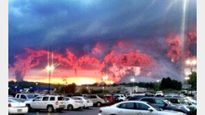 이것은 지옥의 불길? 적란운과 일몰 만나니…