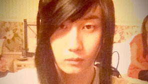 [스타 온라인] 생머리 가발 쓴 허영생…“미소녀 뺨 치네”