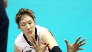 [포토] 황연주, 입술 질끈 다물고 ‘절대 못 막아!’