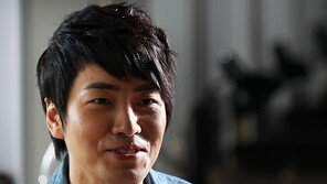 [SD포토] 이준혁, ‘거품 키스’를 부르는 입술 