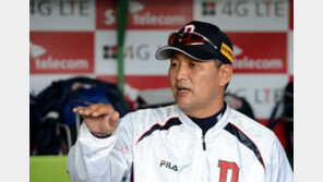 방망이에 속 터진 김진욱 감독 “‘조급증’ 좀 버리라니깐!”