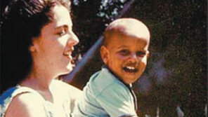 전기 작가 매러니스 ‘오바마 스토리’ 책 내