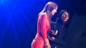 이효리, 무보정 몸매 ‘살아있는 굴곡’ 감탄 