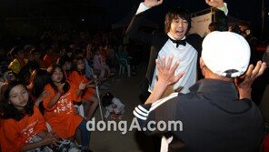 김장훈, '슈퍼8비트'와 프로젝트 밴드 결성 