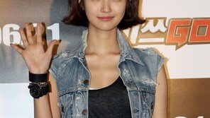 [포토] 고준희, 심플 록시크룩… 쇄골마저 아찔해