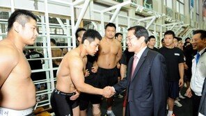 한국마사회, 런던올림픽 대표선수단에 격려금 전달