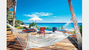 [Chic]원시가 숨쉬는 남국의 해변서 절대자유를 맛보다